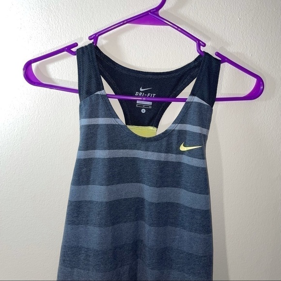 Nike Tank Top Sleeveless Dri-Fit Workout Racerback Back Striped Ombre Ventilated - Picture 2 of 6